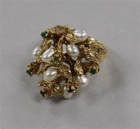 A 1970s? 14ct gold, cultured pearl and emerald set rustic dress ring, size M.